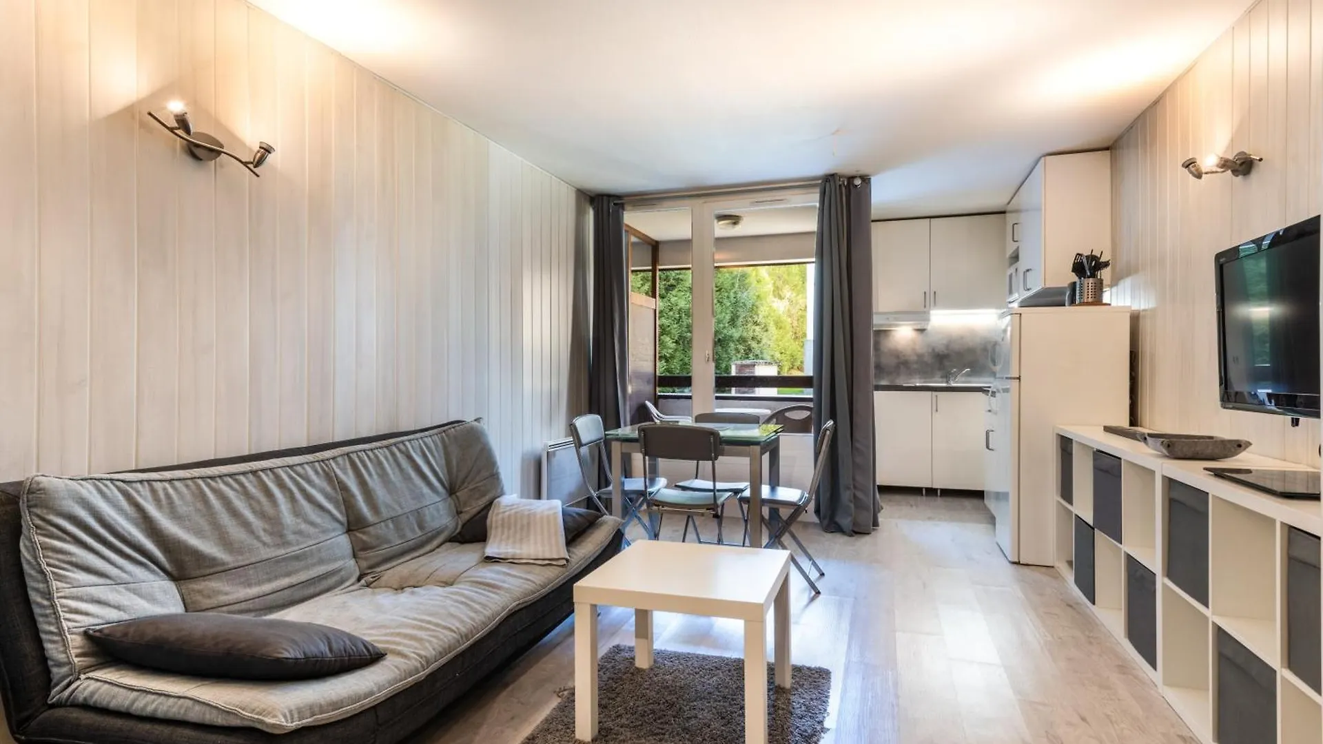 Apartment Residence Cybele, Studio Etage 0 Proche Centre Du Village Brides-les-Bains